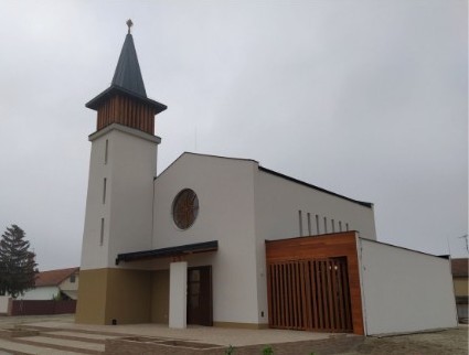 Kistelek-templom